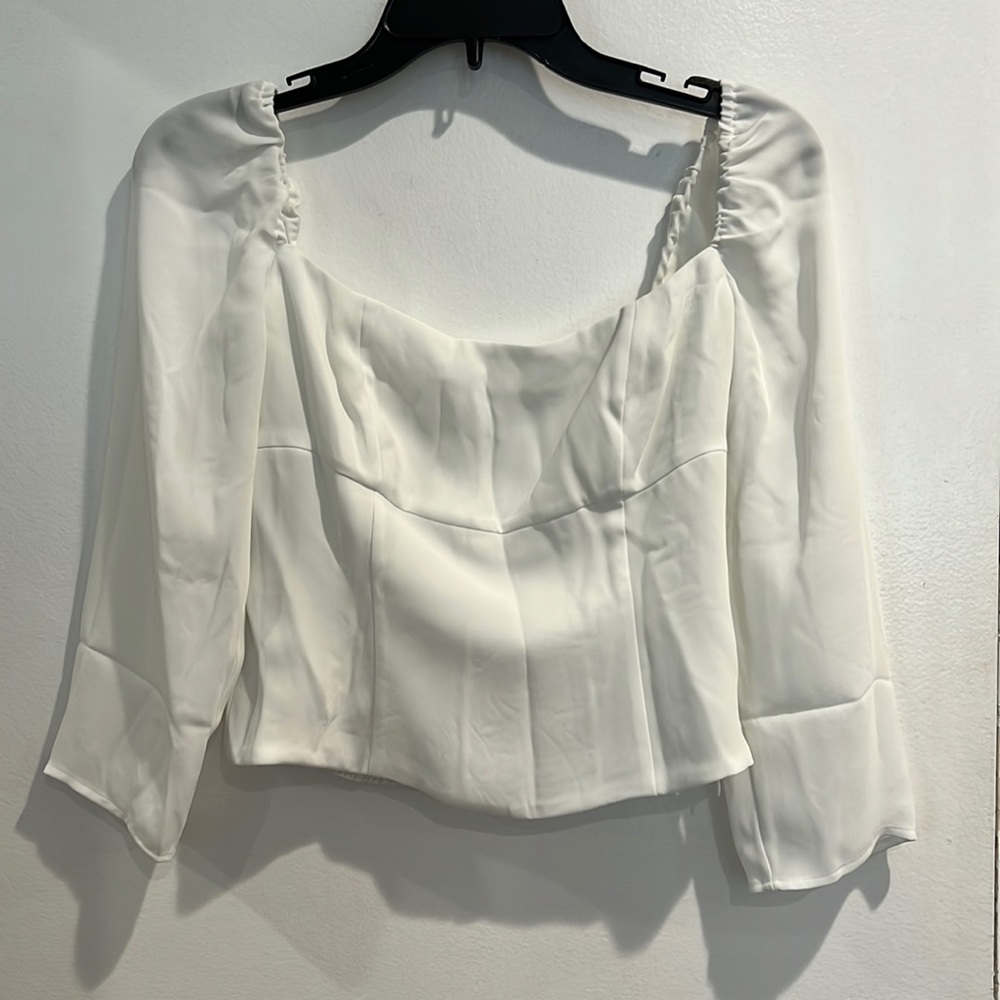 Aritzia Wilfred white blouse with 3/4 sleeves